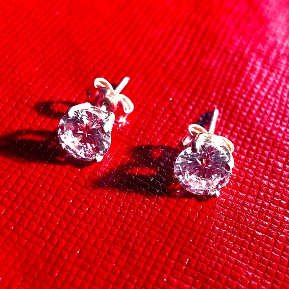 Cubic Zirconia studs
